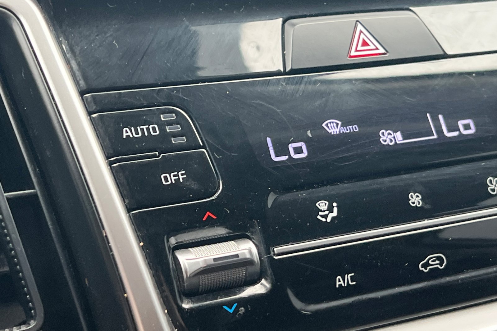 Used 2021 Kia Sorento EX w/ Panoramic Sunroof Package image 29