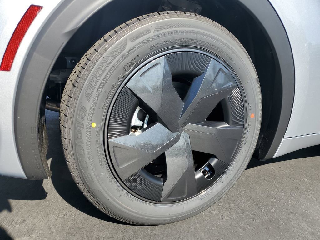 New 2026 Toyota Prius LE image 8