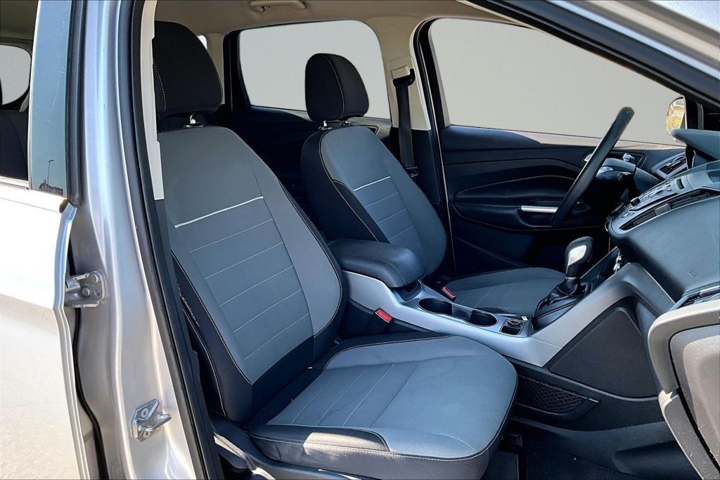 Used 2015 Ford Escape SE FWD image 7