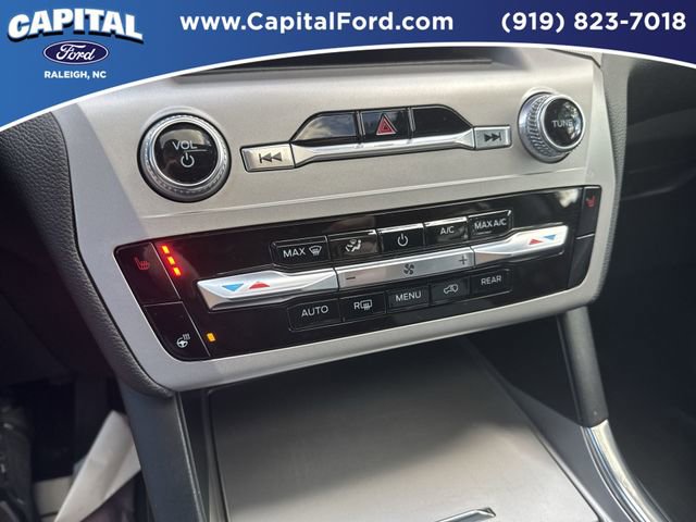 Certified 2022 Ford Explorer XLT w/ Equipment Group 202A image 29