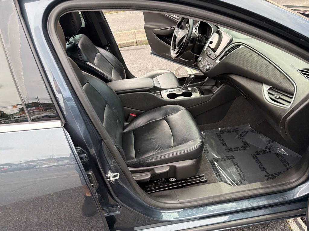 Used 2019 Chevrolet Malibu RS w/ LPO, Convenience Package 1 FWD image 38