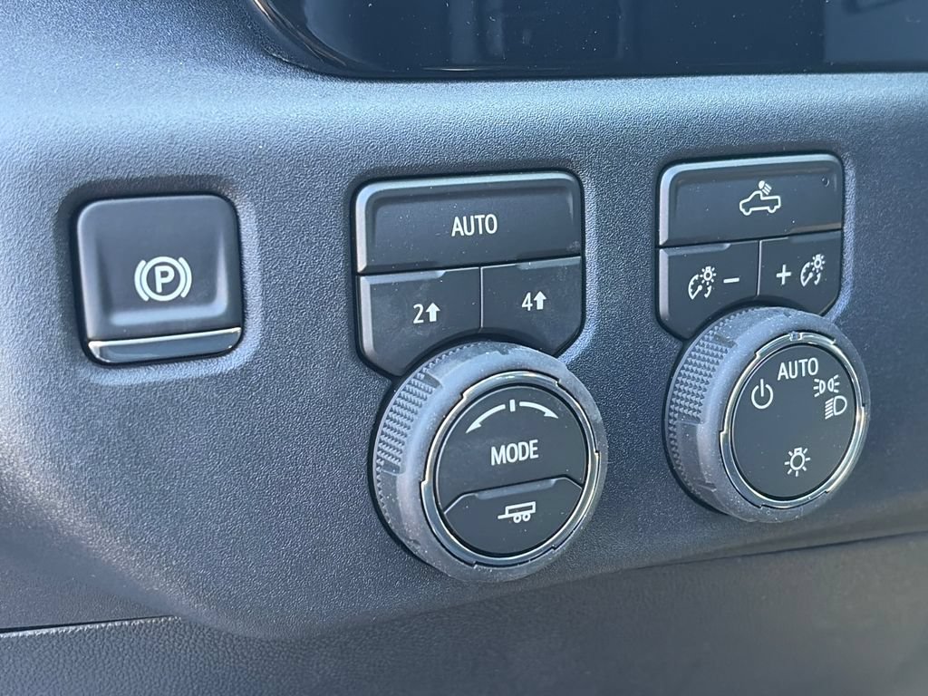 New 2026 Chevrolet Silverado 1500 LT AWD/4WD image 17