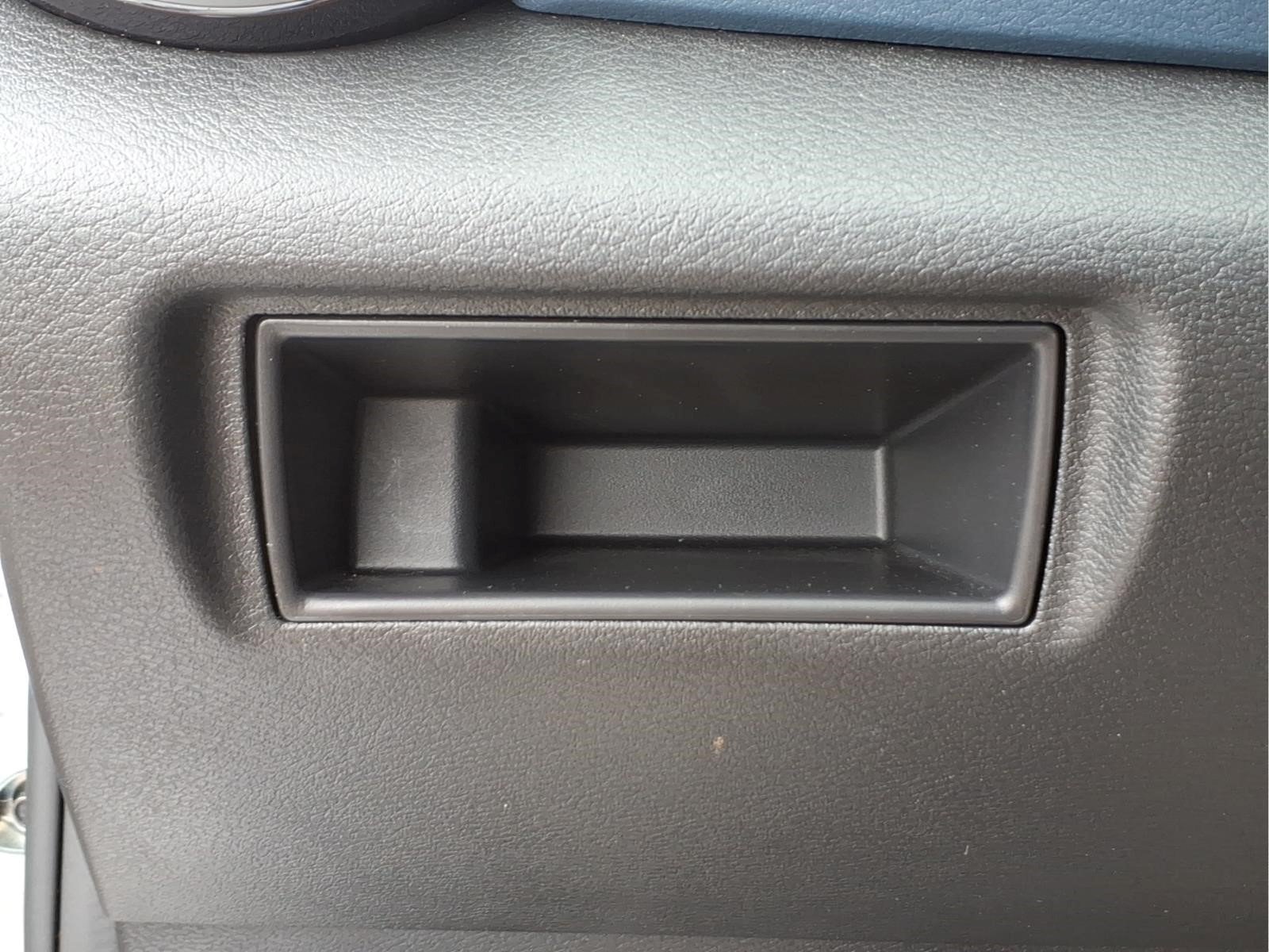 Certified 2025 Nissan Versa SV FWD image 22