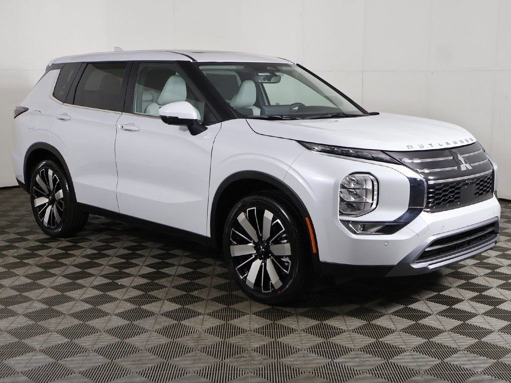 New 2025 Mitsubishi Outlander SE FWD image 56