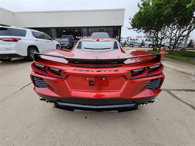 Used 2021 Chevrolet Corvette Stingray Preferred Cpe w/ Z51 Performance Package RWD image 5