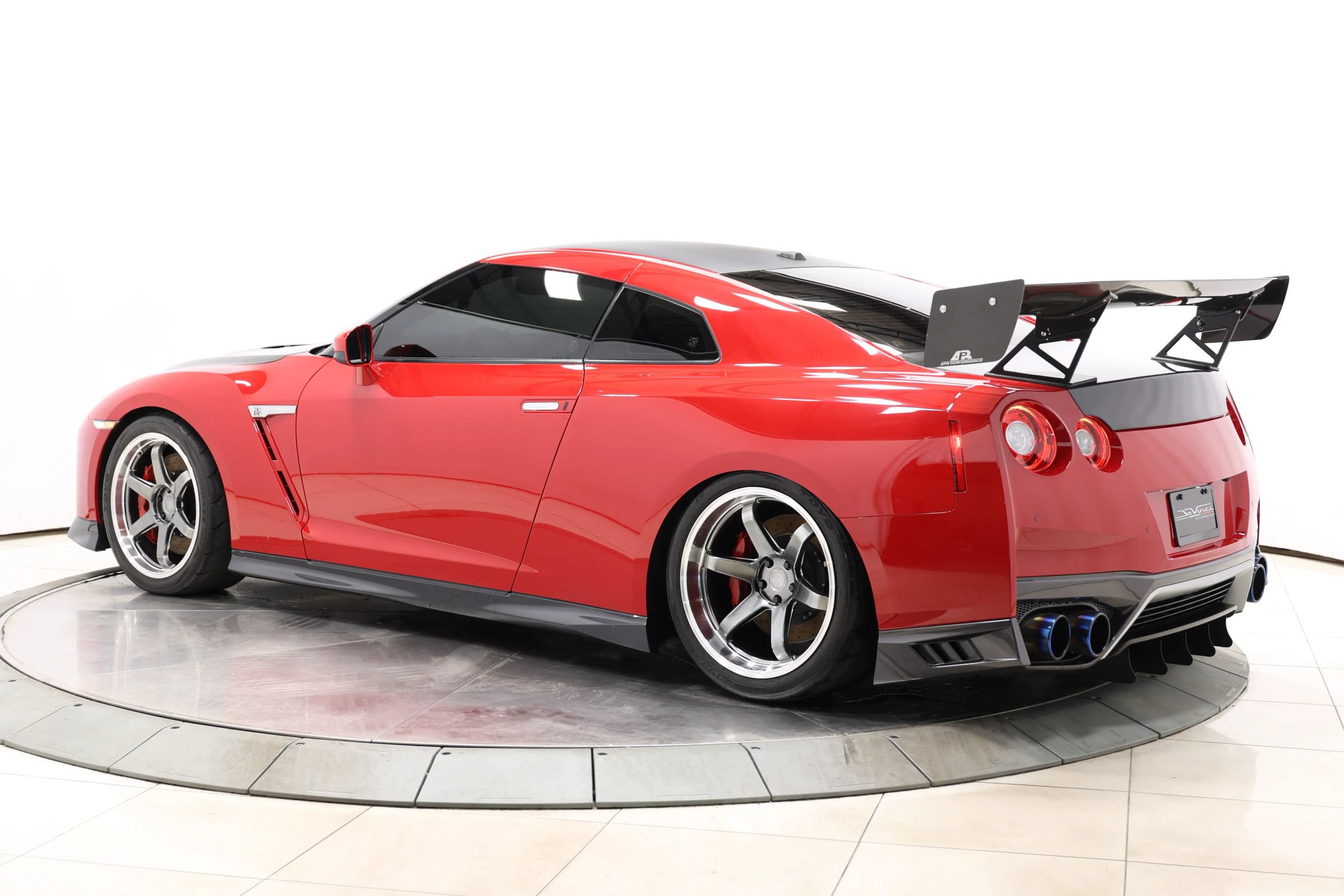 Used 2019 Nissan GT-R Premium w/ Premium Interior Package AWD/4WD image 53