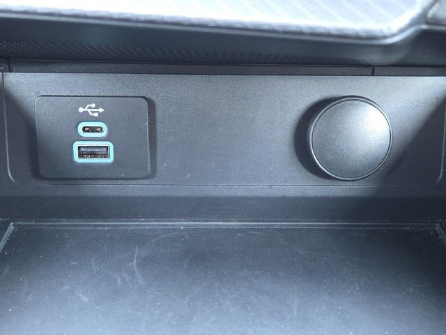 Used 2025 Ford Mustang Premium image 26