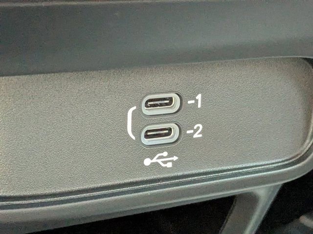 New 2026 Chrysler Pacifica Select FWD image 22