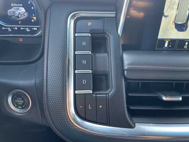 Used 2022 Chevrolet Tahoe RST w/ Luxury Package RWD image 15