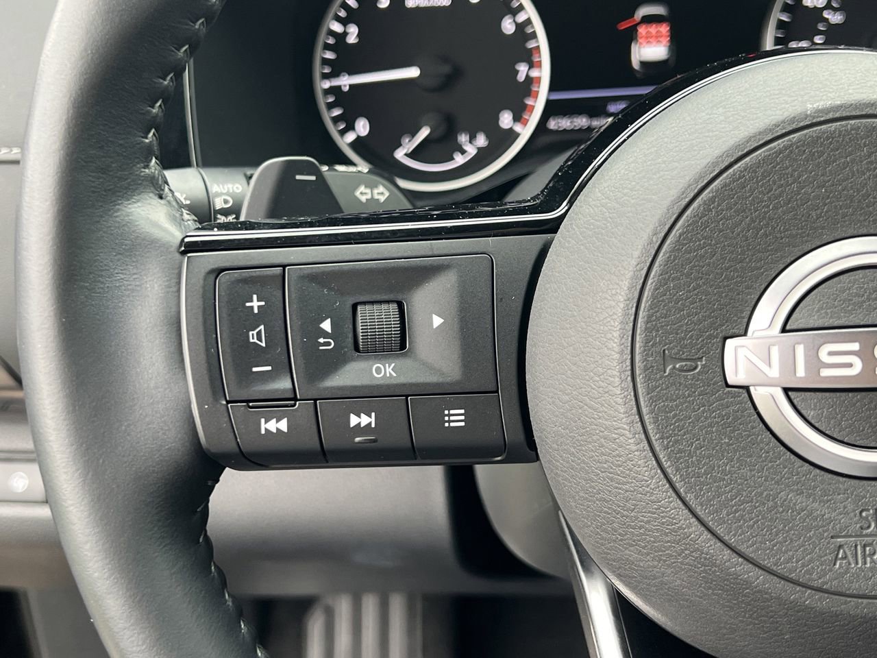 Certified 2022 Nissan Pathfinder SL image 11