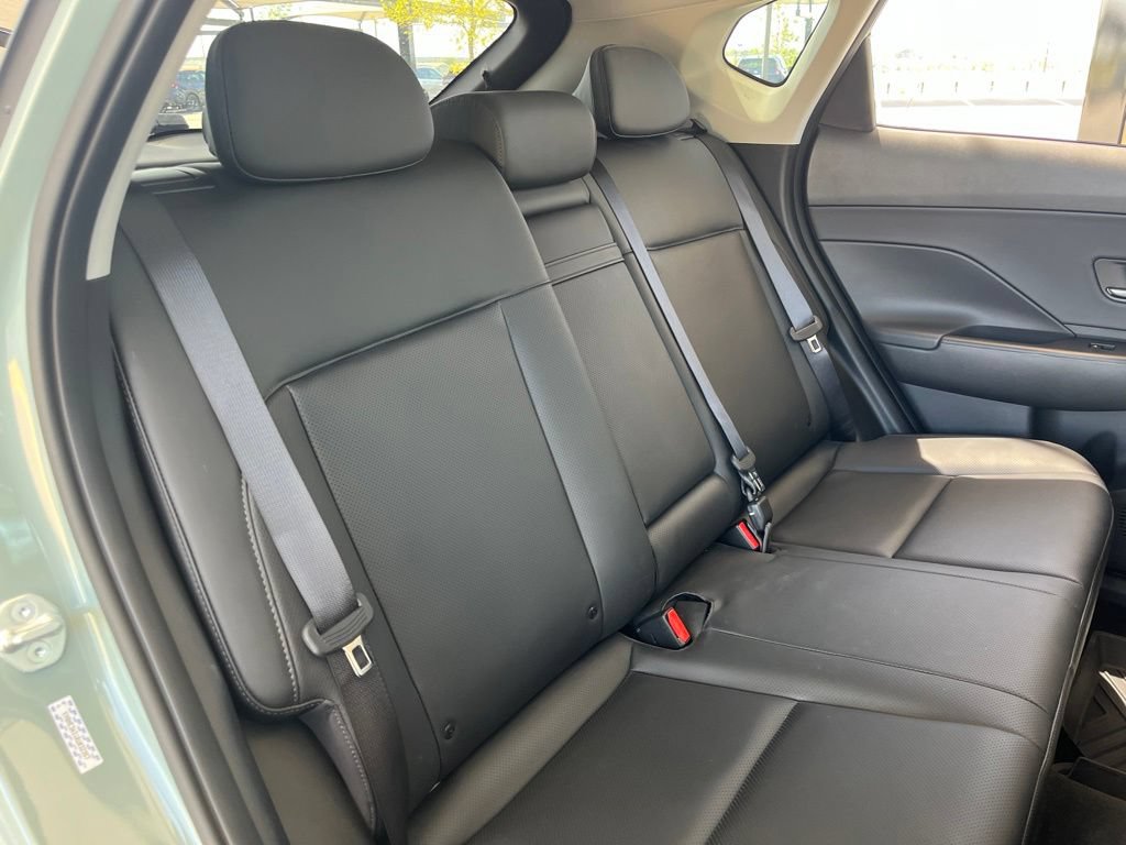 Used 2024 Hyundai Kona Limited FWD image 24