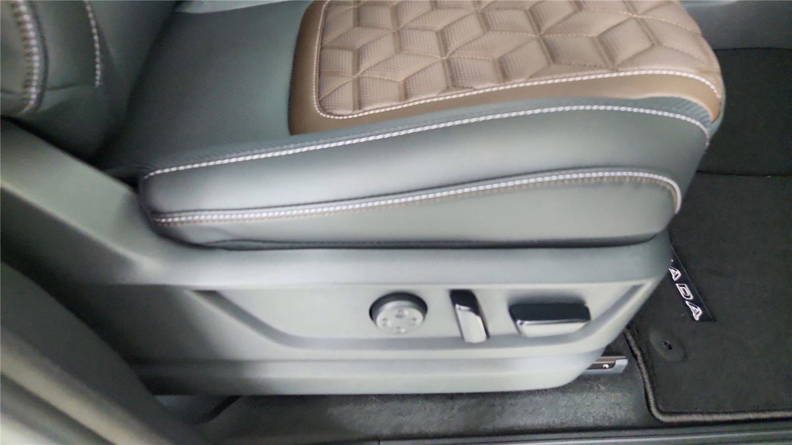 New 2026 Nissan Armada Platinum image 45