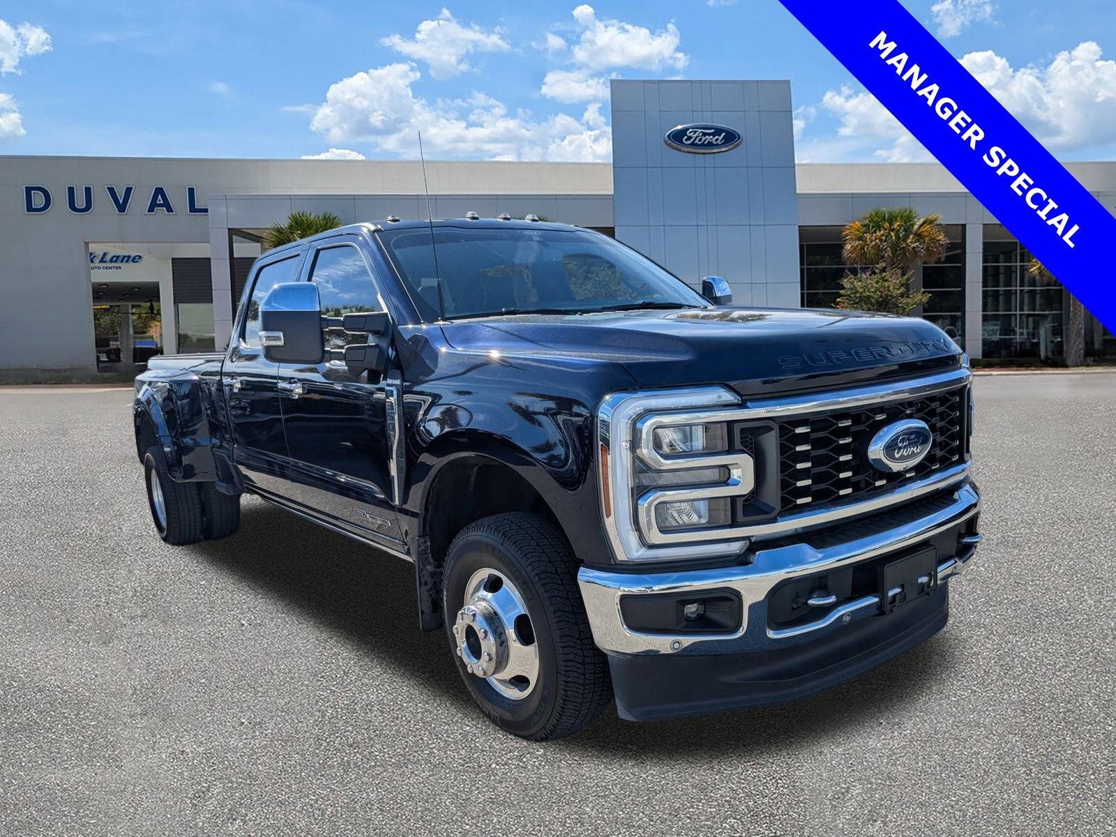 Used 2024 Ford F350 King Ranch w/ Chrome Package image 2