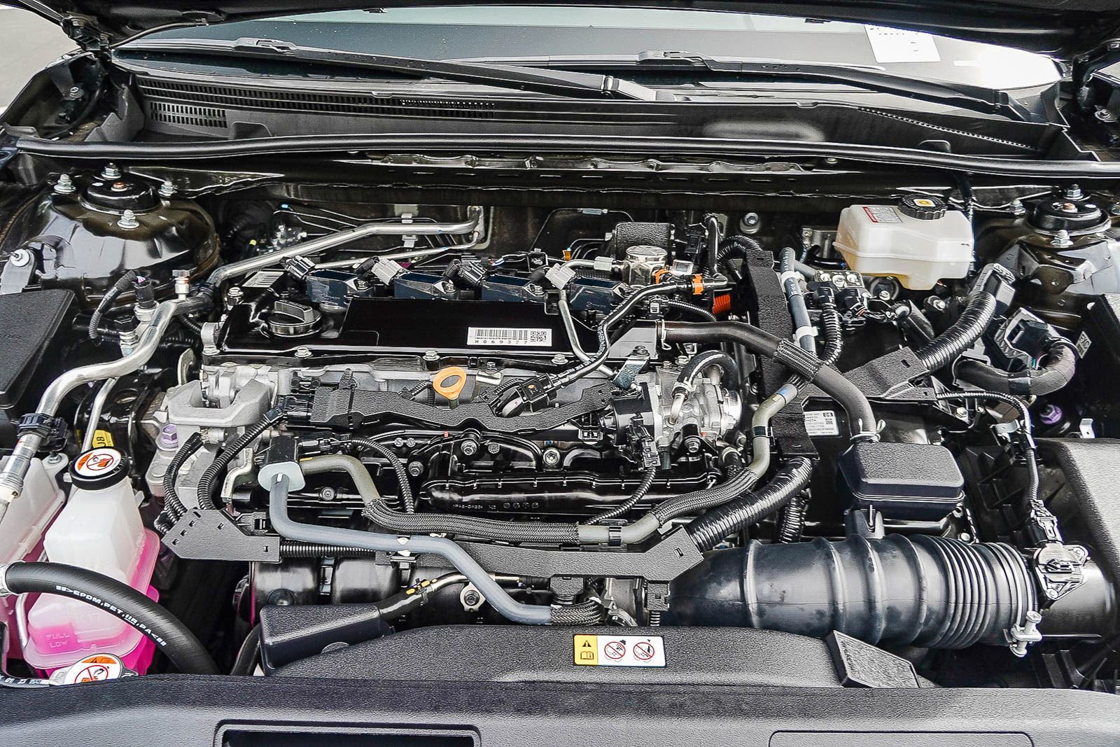 Certified 2024 Toyota Camry XLE w/ Navigation Package image 35