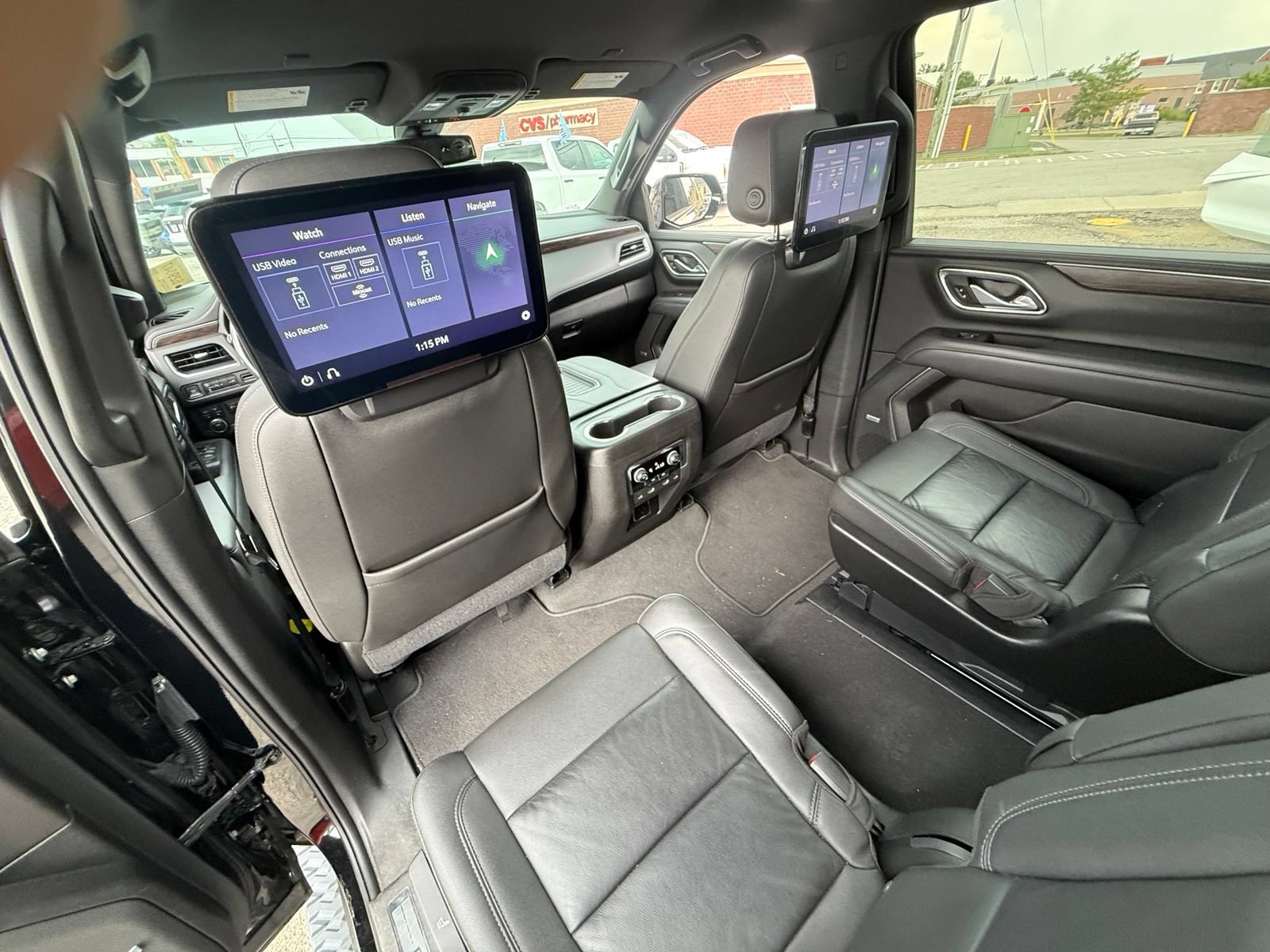 Used 2021 Chevrolet Suburban Z71 w/ Rear Media and Nav Package AWD/4WD image 21