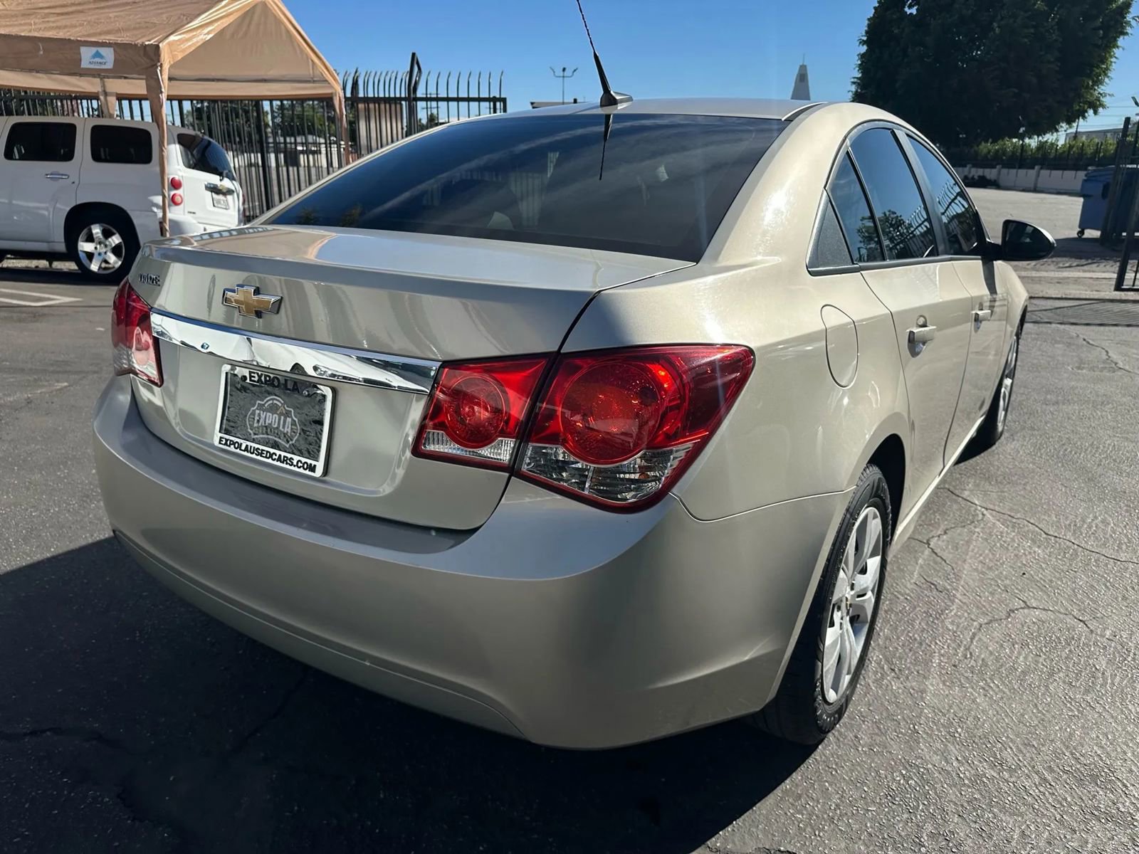 Used 2014 Chevrolet Cruze LS image 16