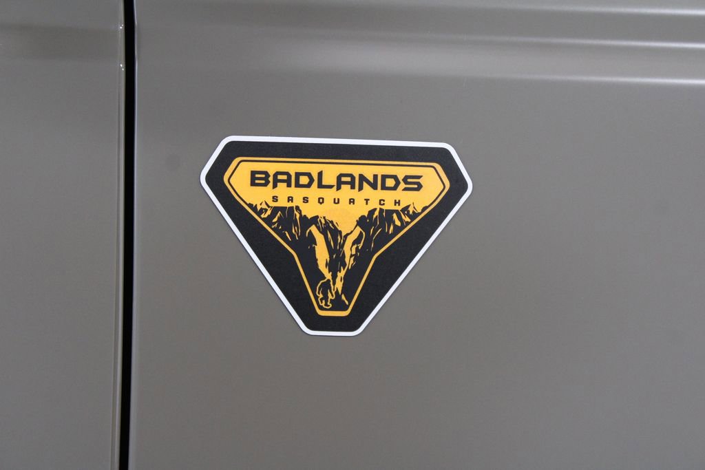 New 2025 Ford Bronco Badlands w/ Matte Film Protection Package image 11