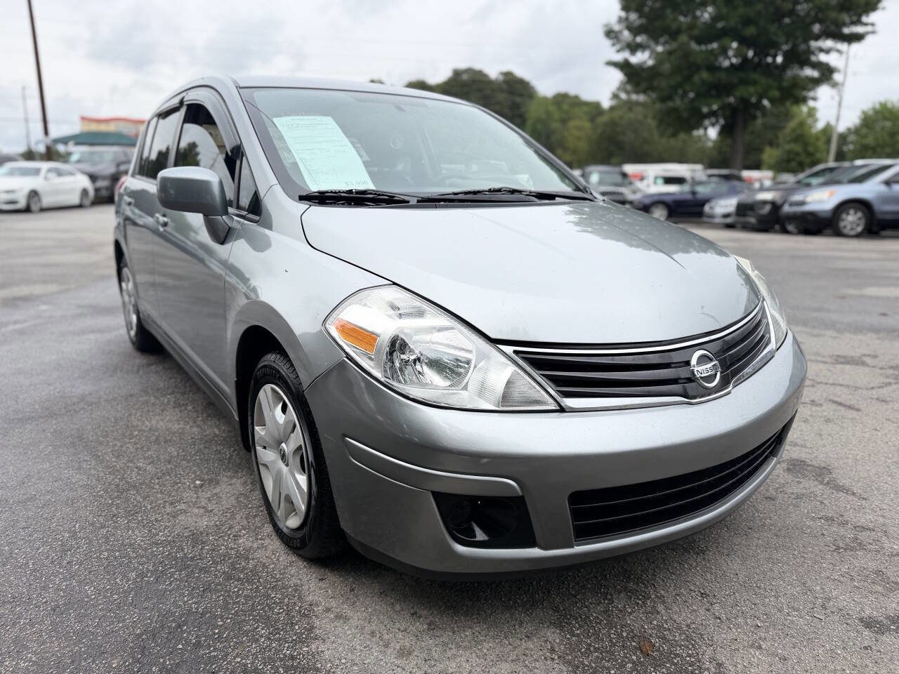 Used 2010 Nissan Versa 1.8 S w/ PWR Plus Pkg FWD image 2