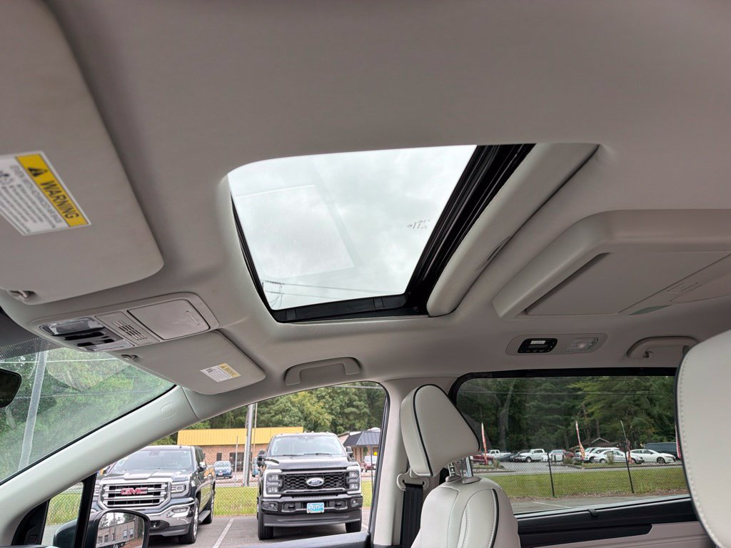 Certified 2025 Honda Odyssey Touring image 19