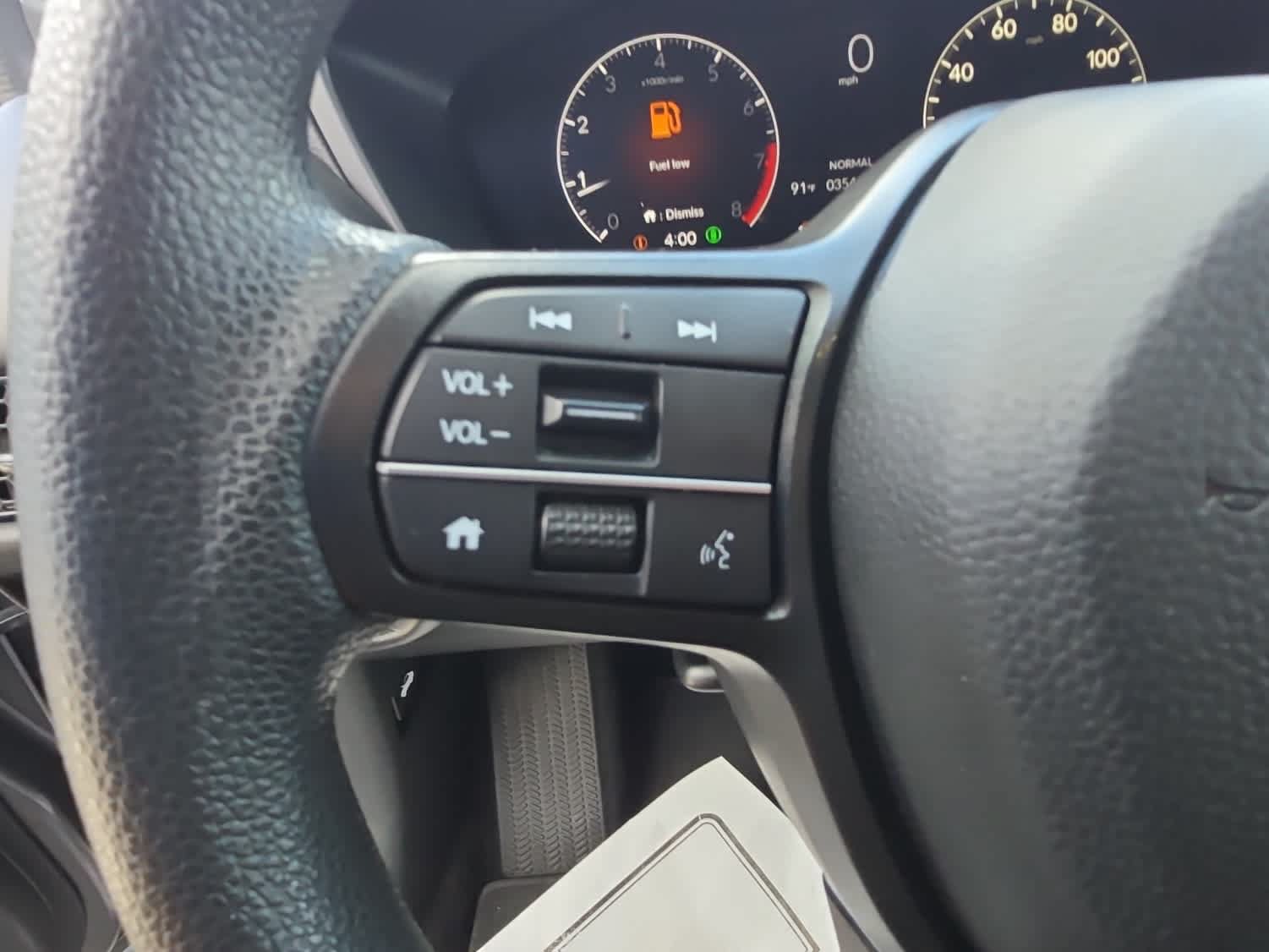 Certified 2026 Honda HR-V LX image 25