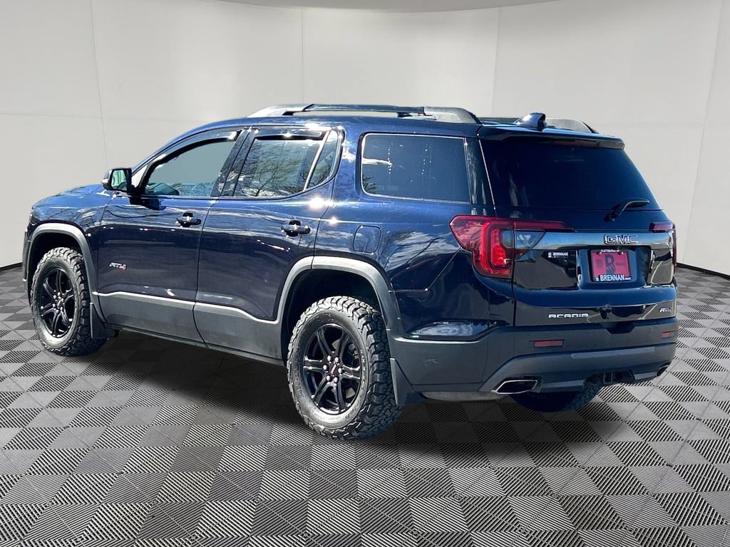 Certified 2022 GMC Acadia AT4 w/ Technology Package AWD/4WD image 3