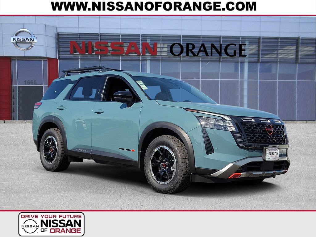 New 2026 Nissan Pathfinder Rock Creek w/ Rock Creek Premium Package