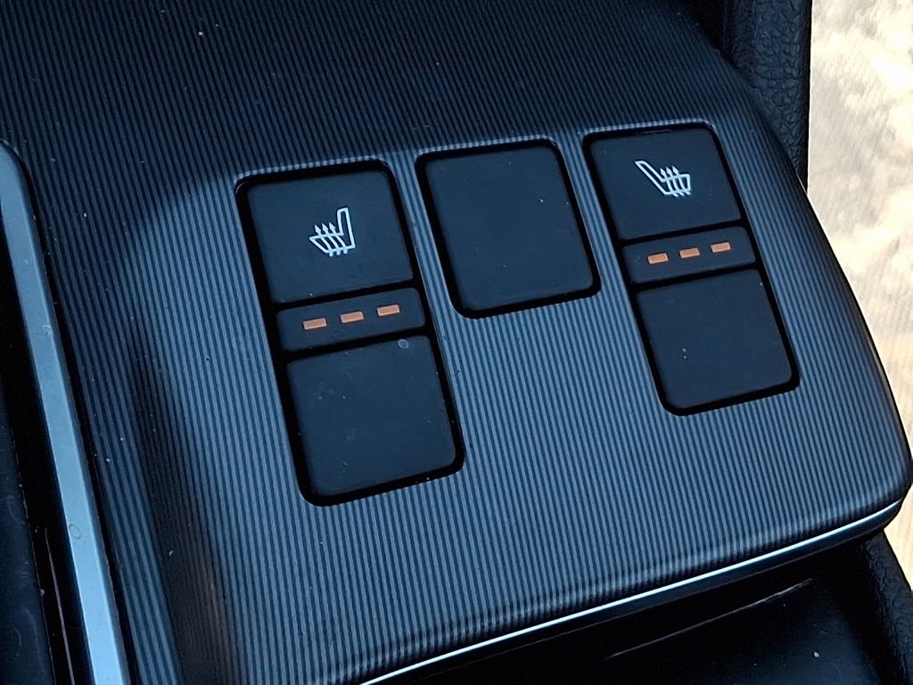 Certified 2026 Kia Sportage EX w/ EX Panorama Roof Package image 27