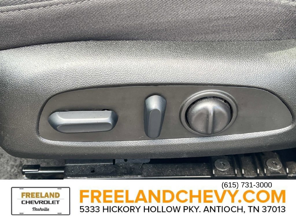Used 2025 Chevrolet Malibu LT FWD image 27