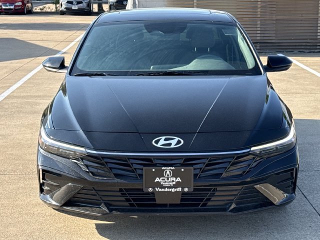 Used 2025 Hyundai Elantra SEL FWD image 7