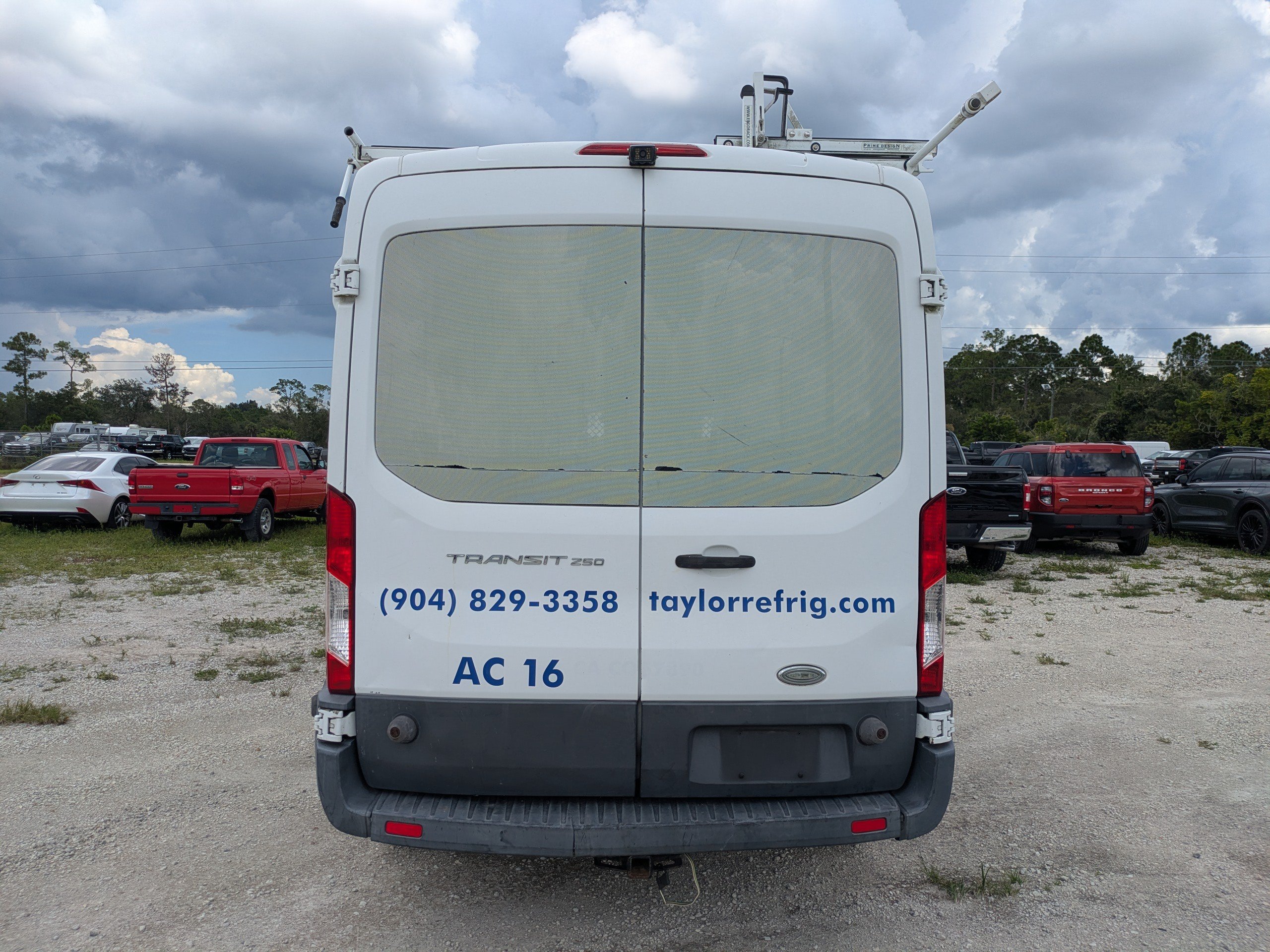 Used 2015 Ford Transit 250 148 Medium Roof w/ Interior Upgrade Package RWD image 5