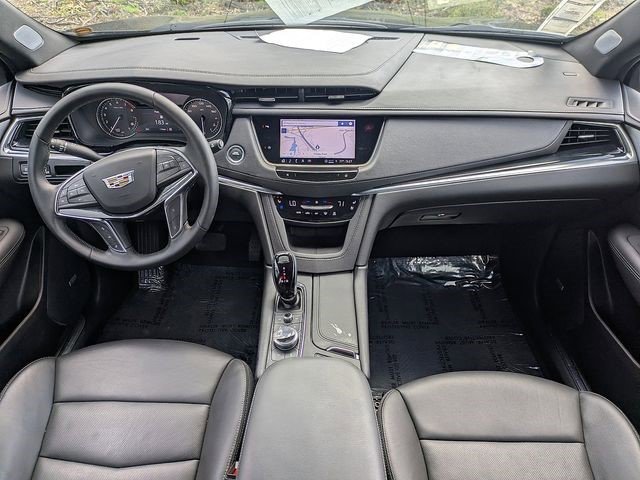 Certified 2025 Cadillac XT5 Premium Luxury AWD/4WD image 16