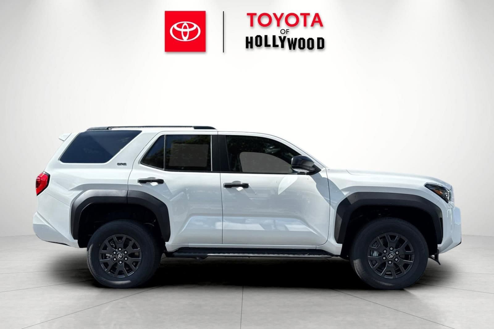 New 2026 Toyota 4Runner SR5 AWD/4WD image 3