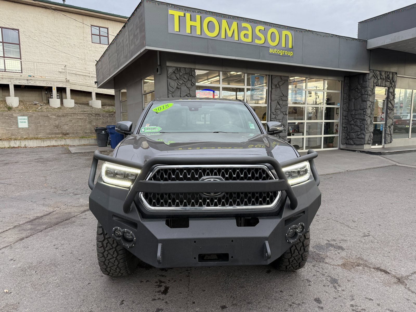 Used 2018 Toyota Tacoma TRD Off-Road image 1