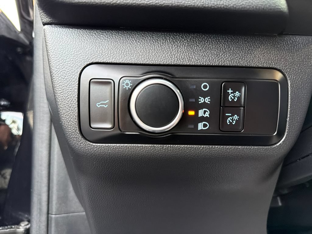 Used 2024 Ford Escape Active FWD image 17