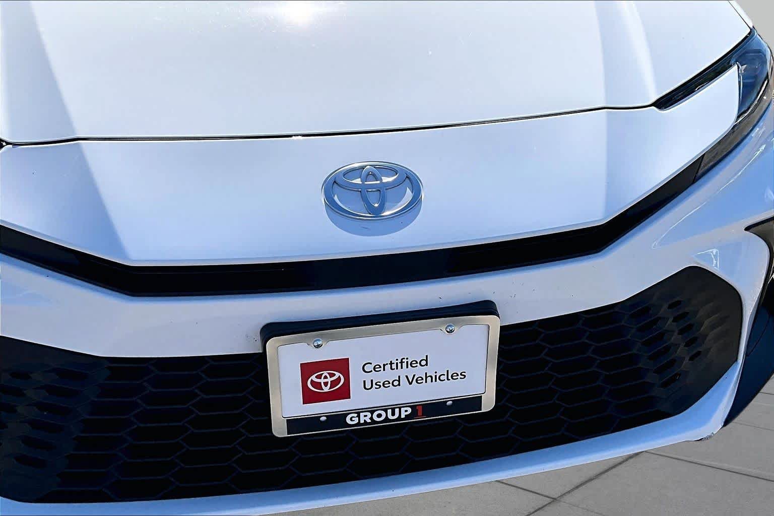 Certified 2025 Toyota Camry SE FWD image 29
