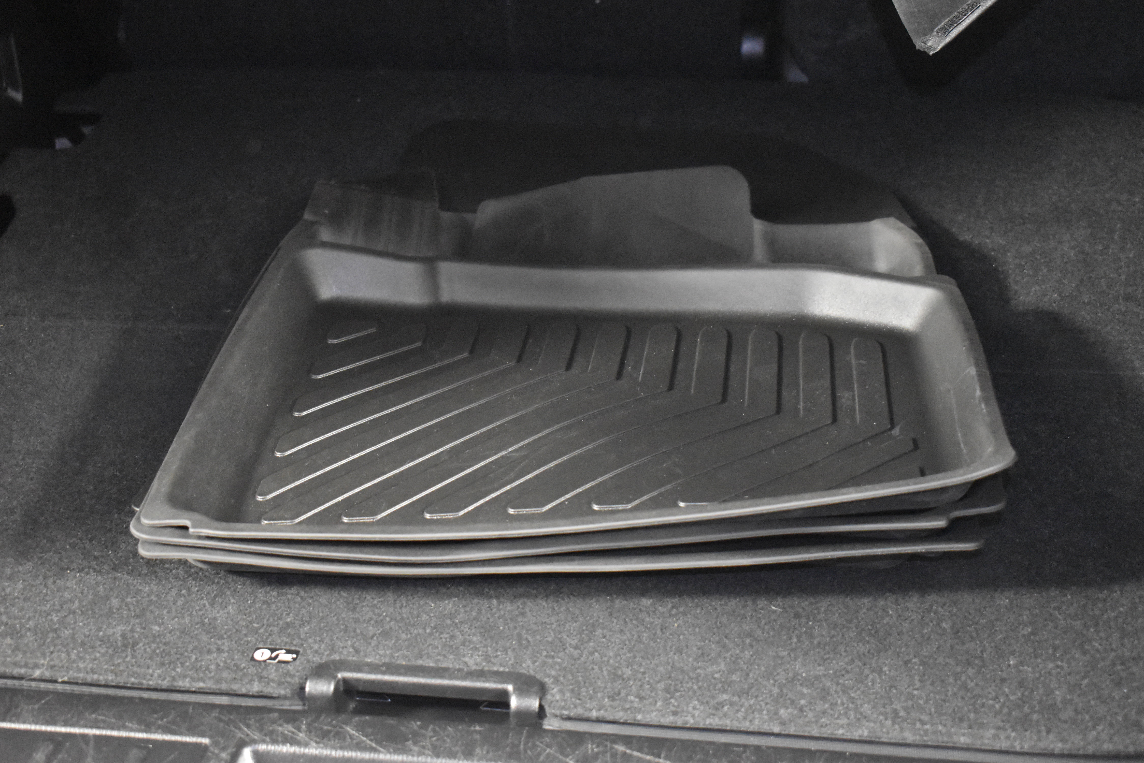 Used 2024 Mitsubishi Outlander SE image 49