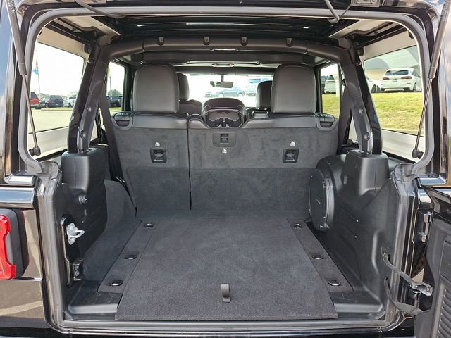 Used 2023 Jeep Wrangler Altitude image 29