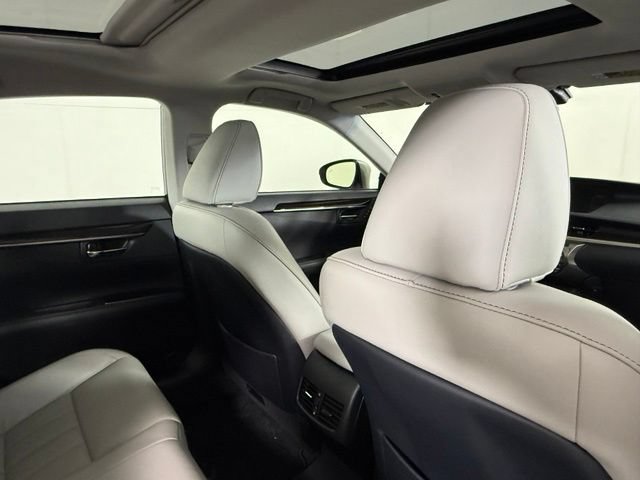 Used 2018 Lexus ES 350 w/ Luxury Package w/Wood Trim FWD image 28