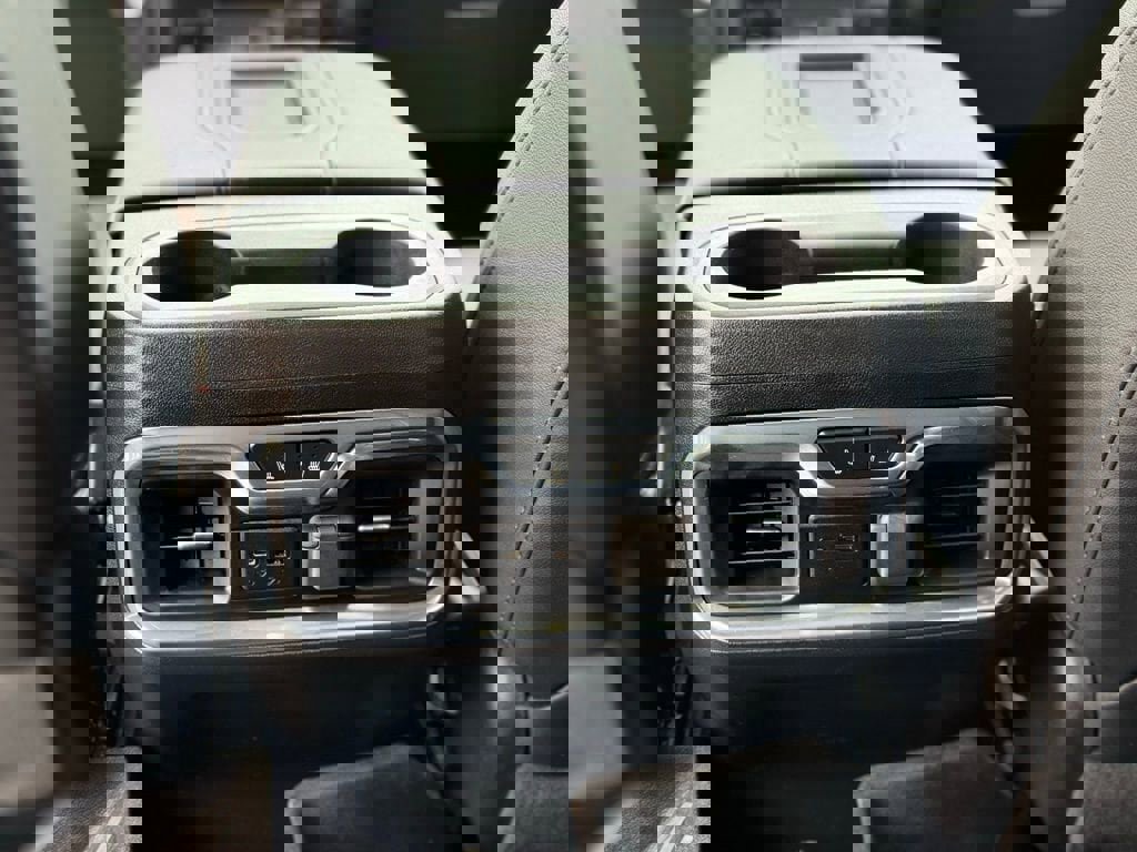 Used 2020 GMC Sierra 2500 AT4 w/ Technology Package image 24