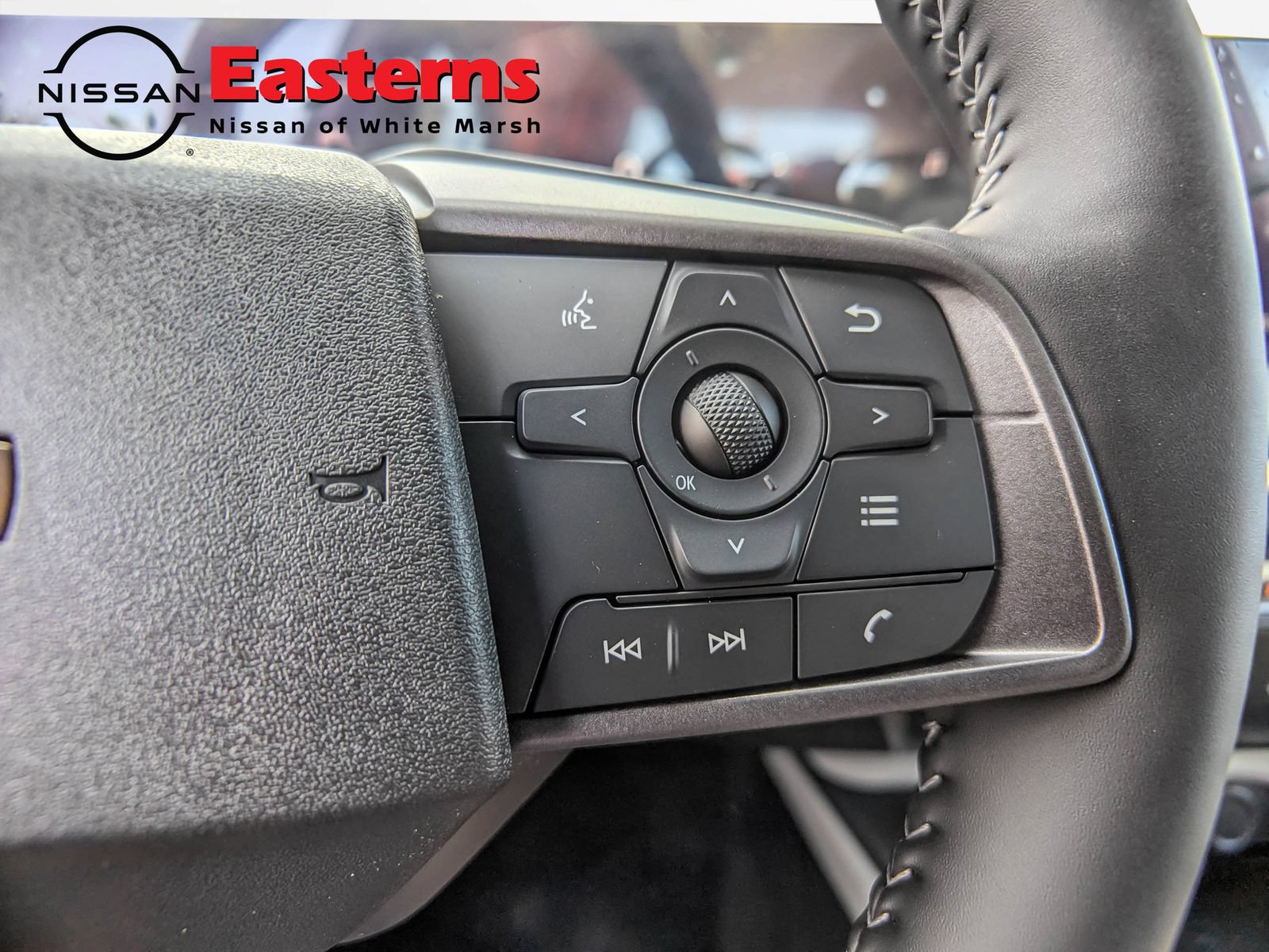 New 2026 Nissan Sentra SL w/ Floor Mat Package FWD image 17