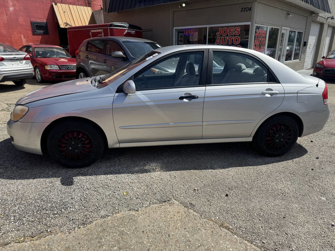 Used 2008 Kia Spectra EX image 3