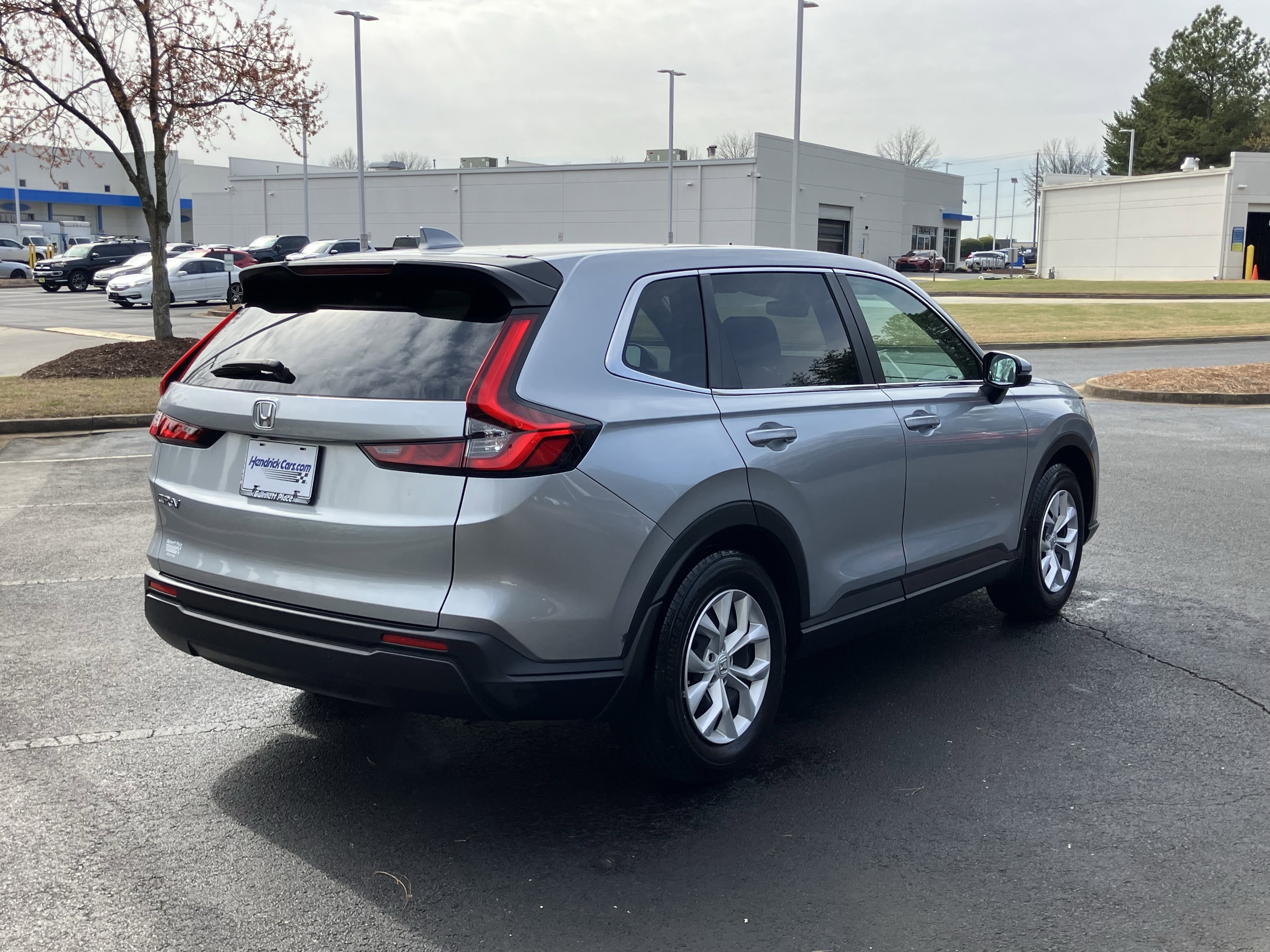 Used 2025 Honda CR-V LX image 10