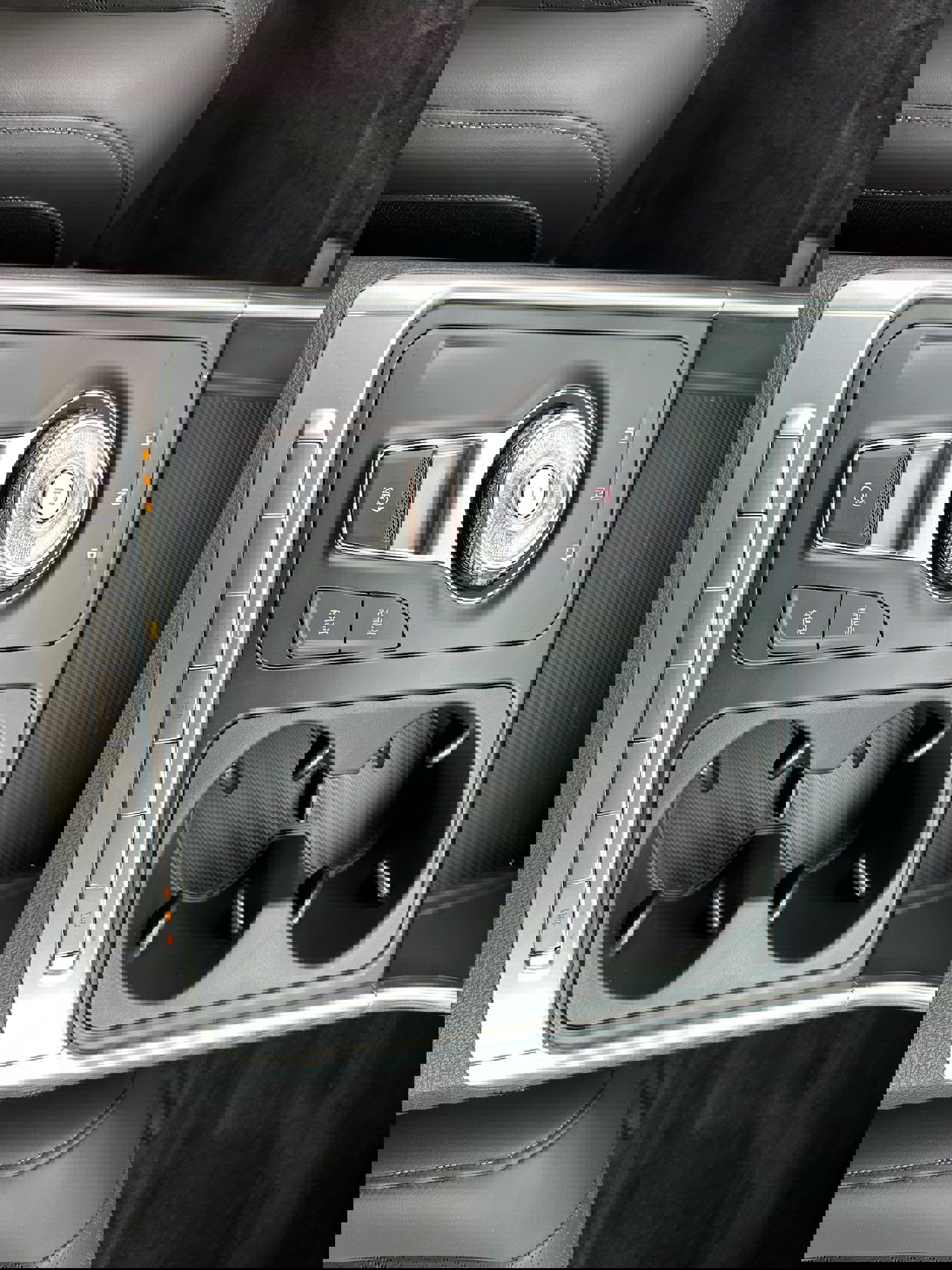 New 2026 Kia Carnival LXS image 37