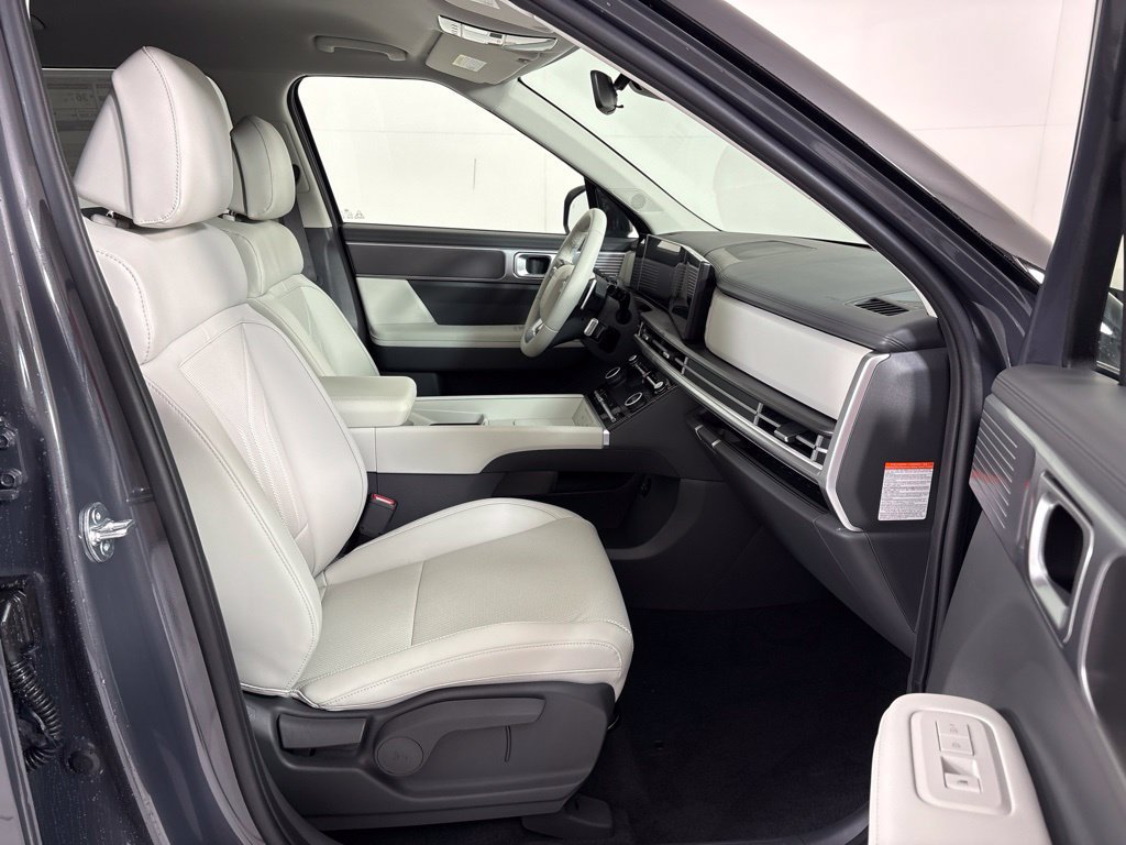 New 2027 Hyundai Santa Fe SEL FWD image 12