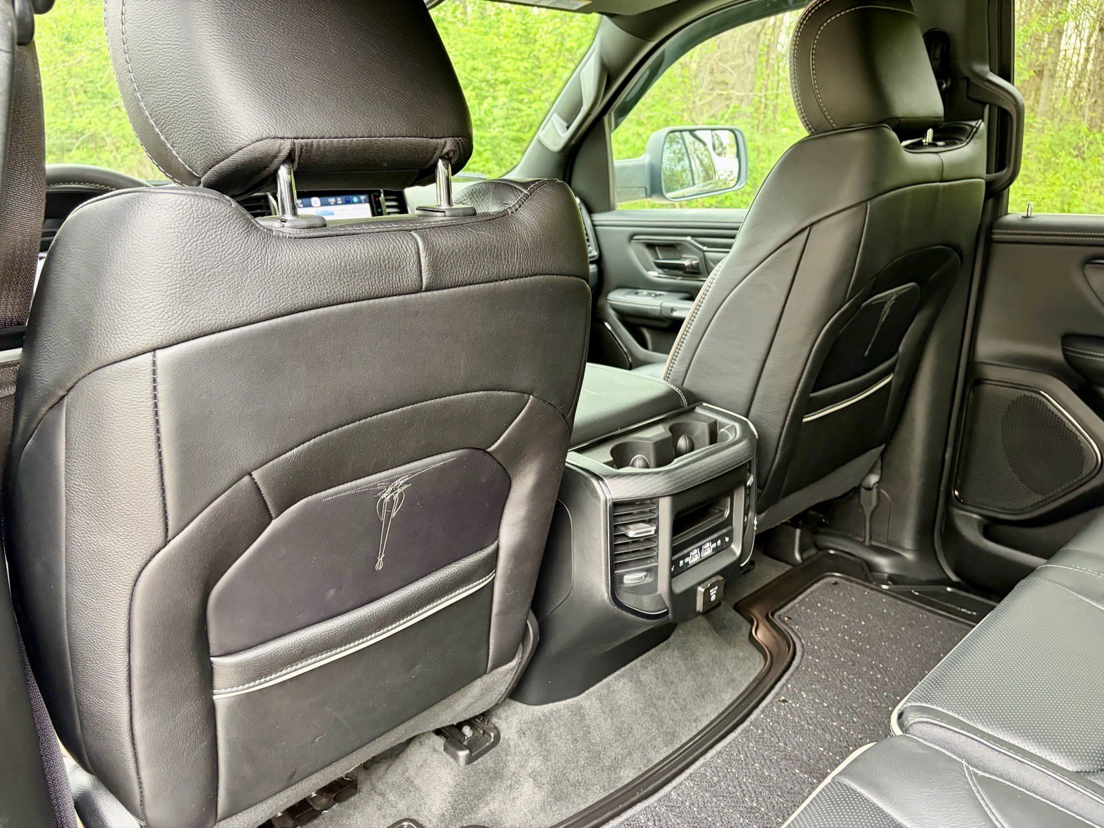 Used 2024 RAM 1500 Limited image 14