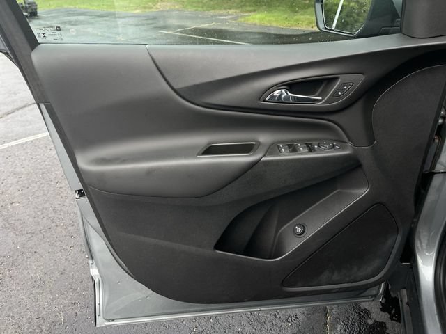 Used 2024 Chevrolet Equinox LT FWD image 22