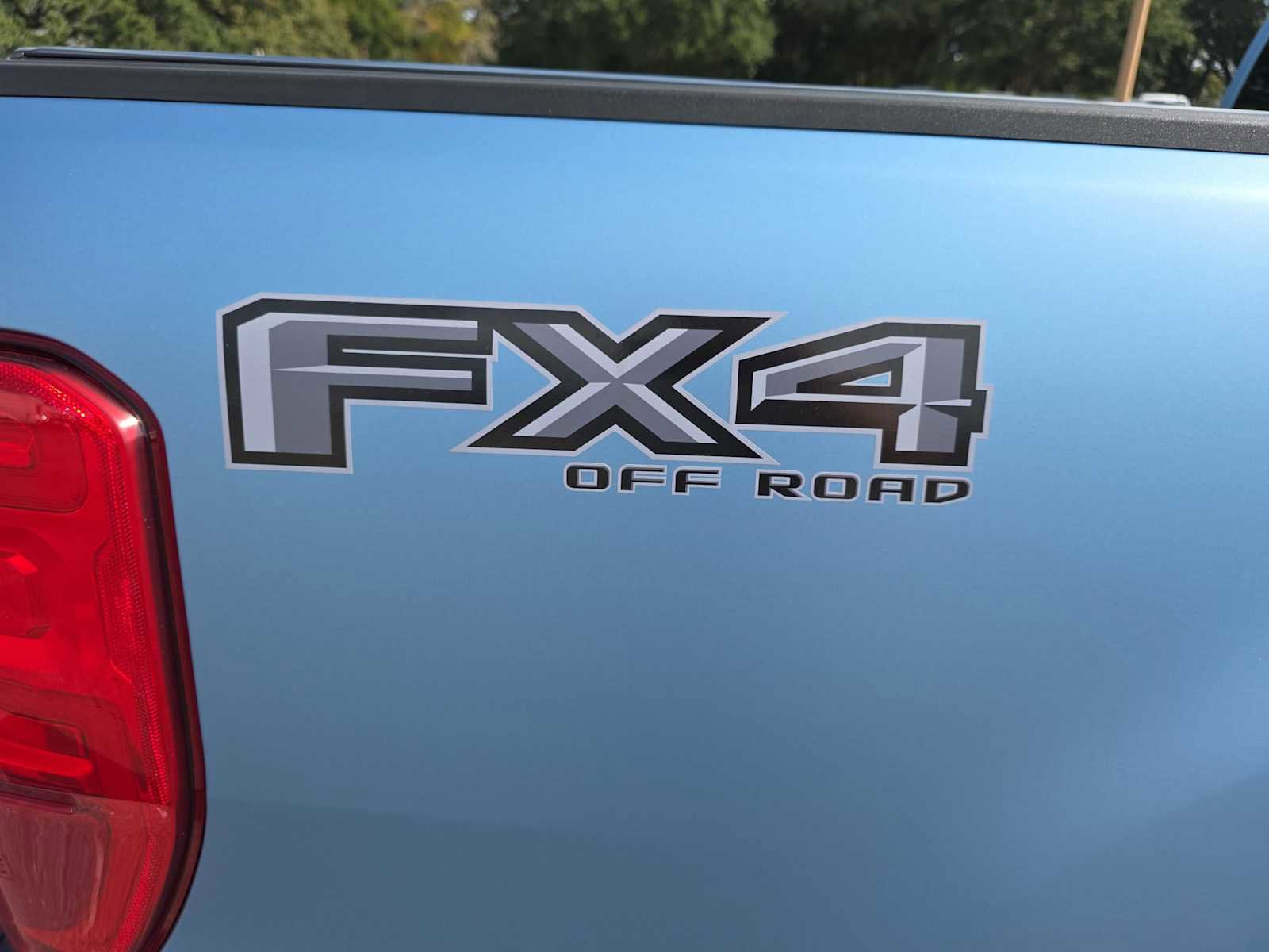 Used 2020 Ford Ranger Lariat w/ Equipment Group 501A Mid image 12