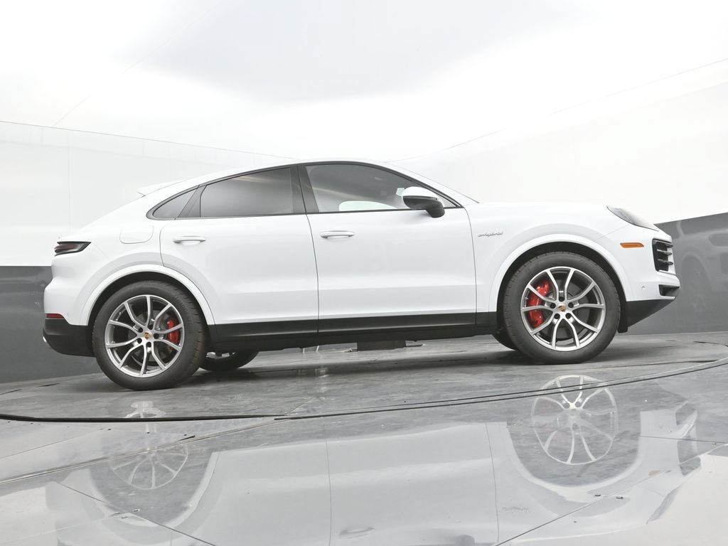 New 2026 Porsche Cayenne S AWD/4WD image 36