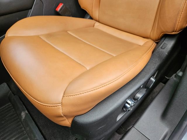 Certified 2023 Cadillac XT4 Sport FWD image 8