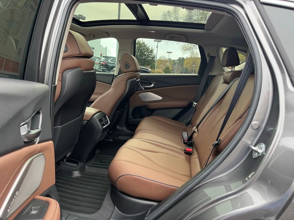 Used 2025 Acura RDX SH-AWD w/ Advance Package image 15